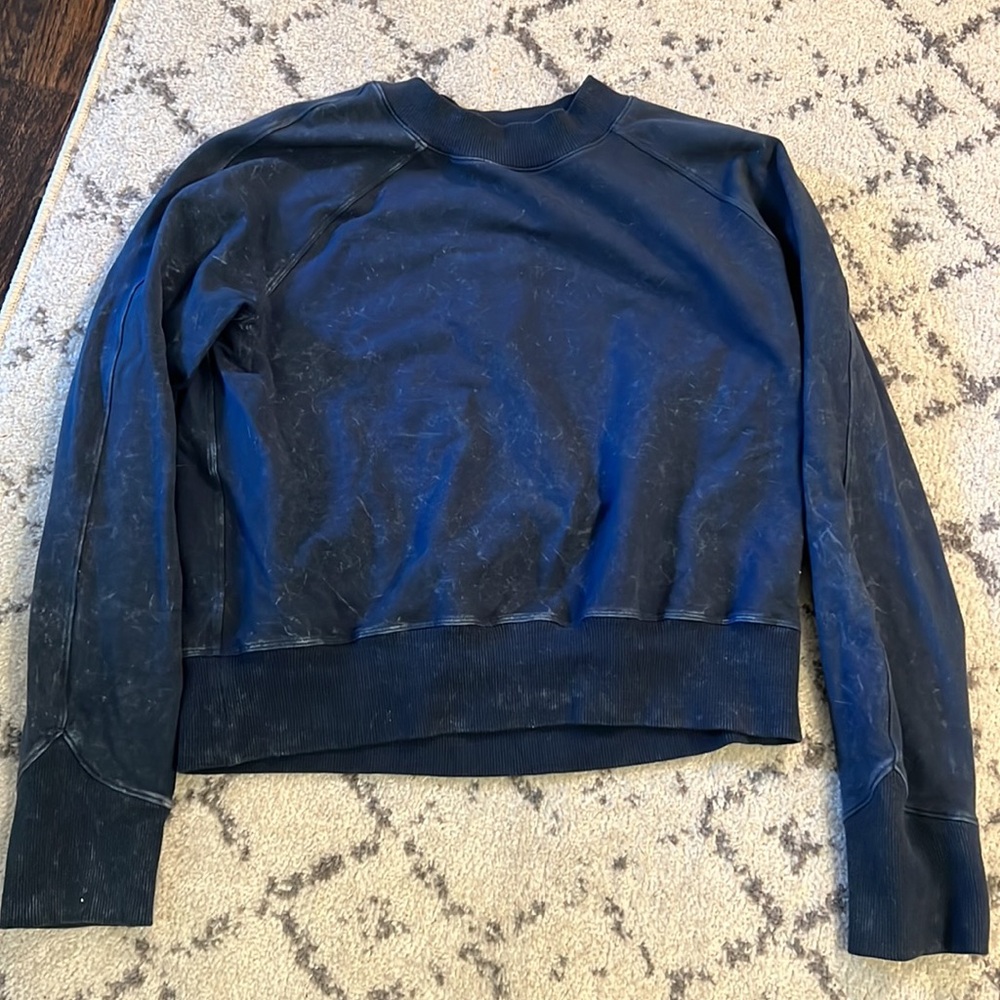 Lululemon Pullover - Picture 6 of 10